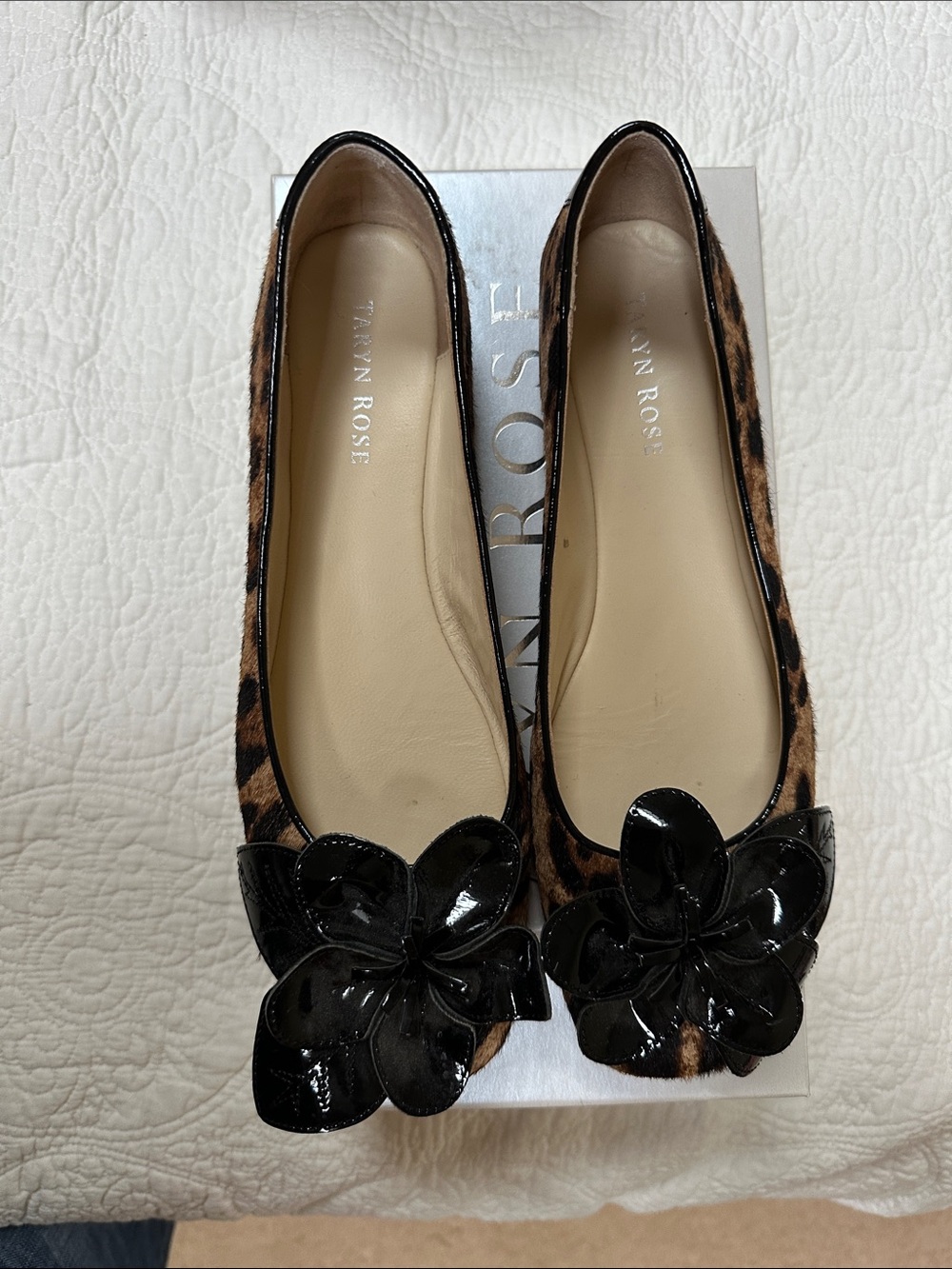 Taryn Rose TR-BABE Natural Leopard Haircalf Ballet Flats Size 8M
